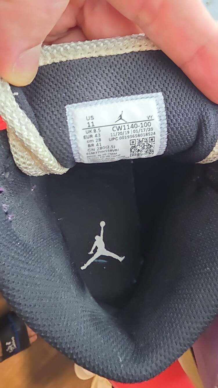 Air Jordan 1 Mid SE Multicolor CW1140-100 - Picture 7 of 8